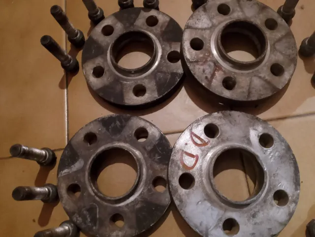 Separadores de rueda 5x100 (4 uds)