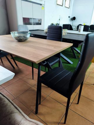 Sillas Comedor/Cocina (Plástico y Madera)