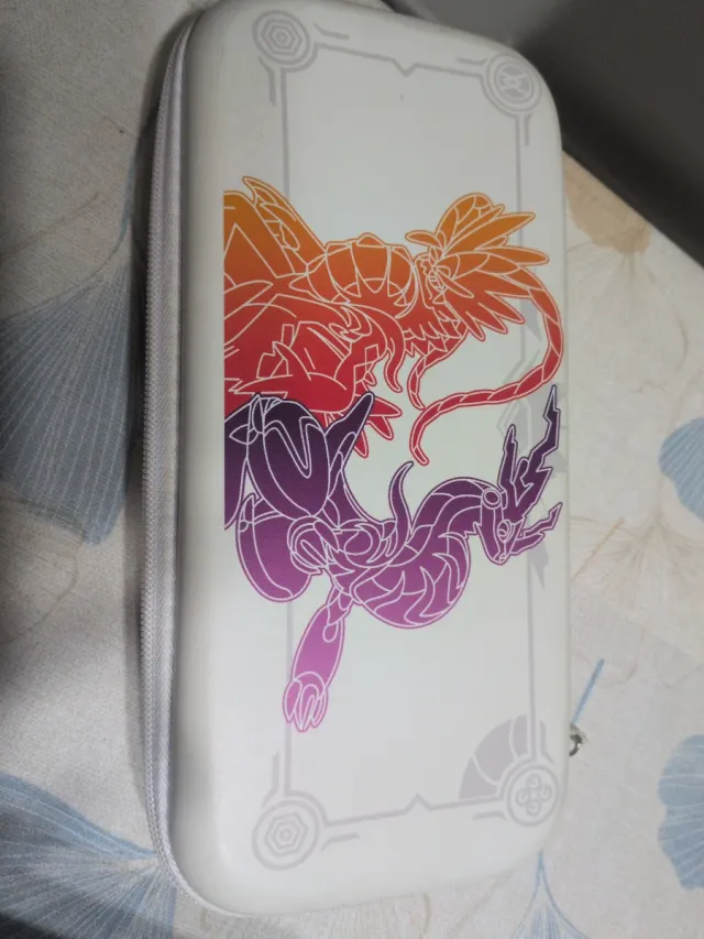 Nintendo Switch OLED Edizione Pokémon