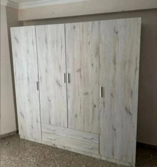 Armadi da 2, 3 e 4 porte in offerta