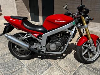 Hyosung GT 250 Comet