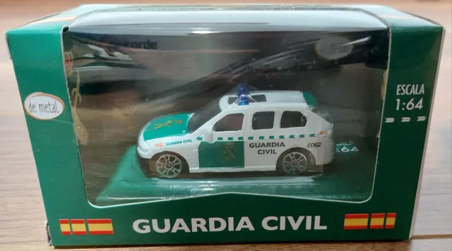 Coche Guardia Civil 1:64