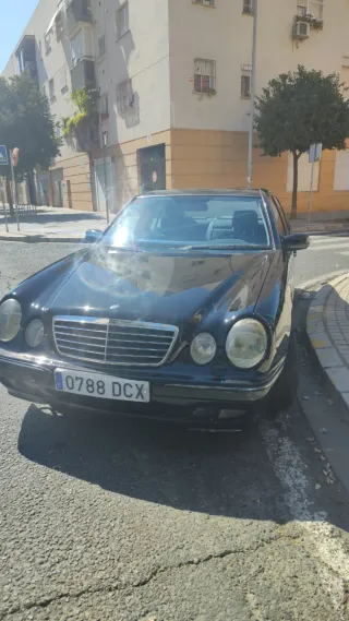 Mercedes-Benz Clase E 2001