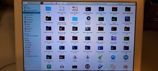 MacBook finales 2009 produccion musical y diseño