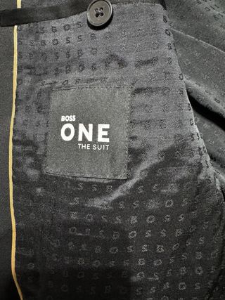 Americana Negra Hugo Boss Regular Fit Lana Virgen