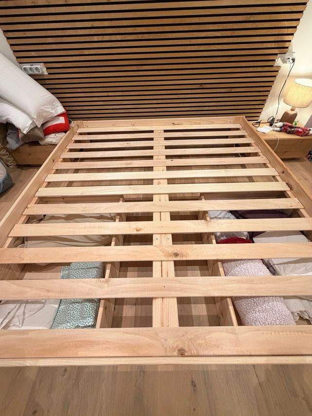 Cama LUFE Madera Maciza 180x190 con Cajones