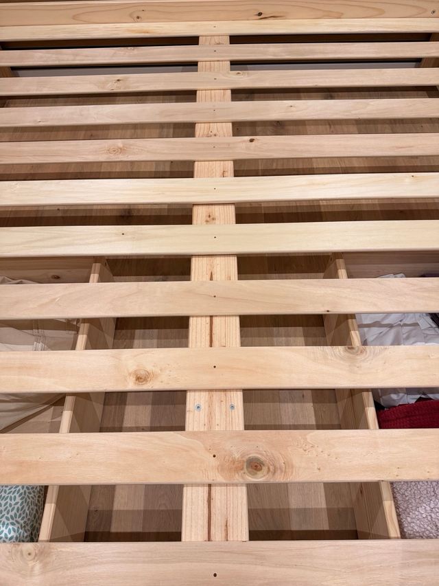 Cama LUFE Madera Maciza 180x190 con Cajones