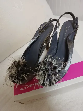 Zapatos de fiesta Saraibella gris/plateados