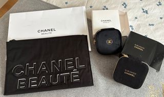 Neceser: Moschino, Chanel, Versace, Dior y MK