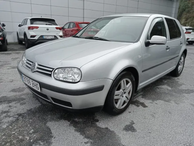 Volkswagen Golf 1.9tdi