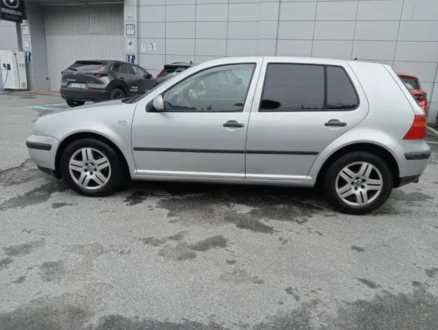 Volkswagen Golf 1.9tdi