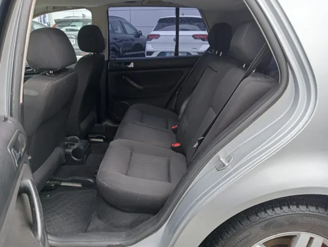 Volkswagen Golf 1.9tdi