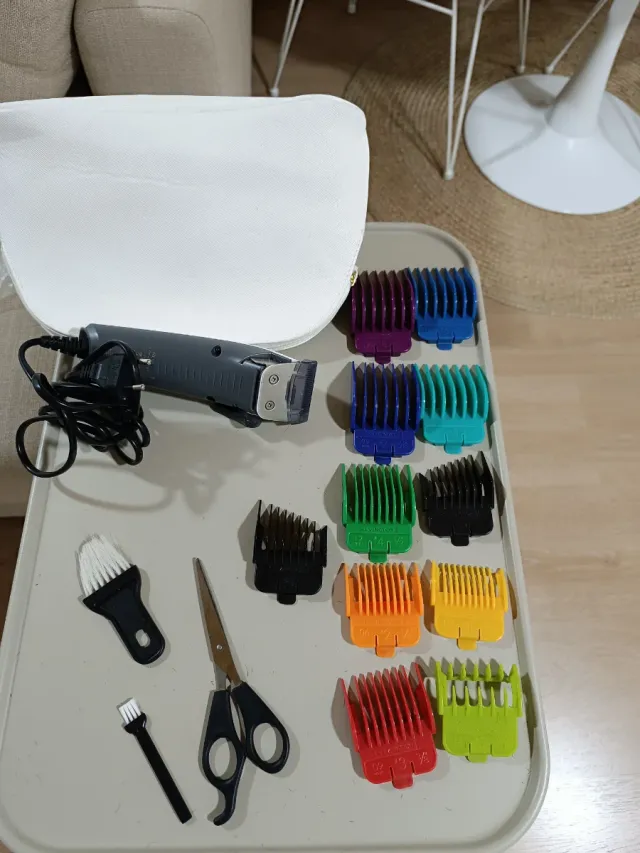 Máquina Cortapelo Remington + Accesorios