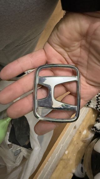 Insignia Honda Metálica