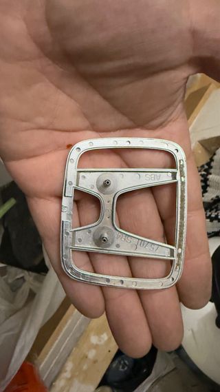 Insignia Honda Metálica