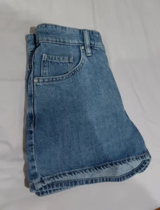 Pantalón corto vaquero Mango