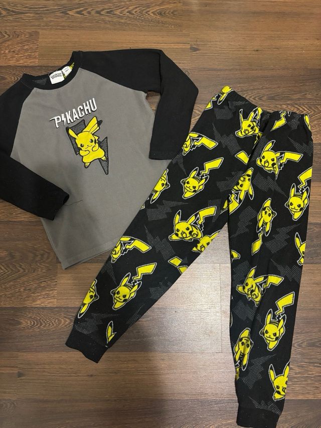 Pijamas polares ( talla 7-8 años para 128cm)