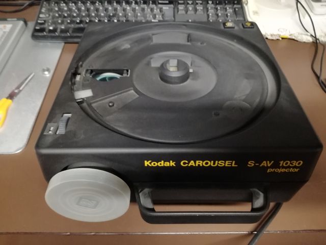 Proyector Kodak Carousel S-AV 1030