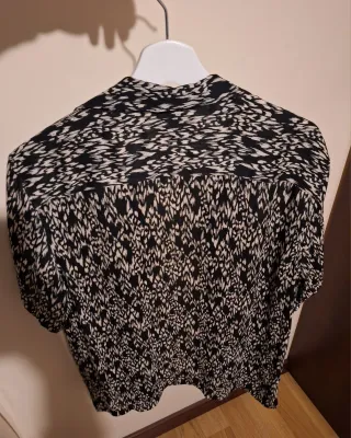 Camisa Zara Estampada Talla L