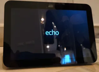 Echo Show 8 (3ª Gen) Amazon