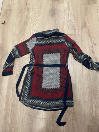 Vestido camisero estampado Quiz