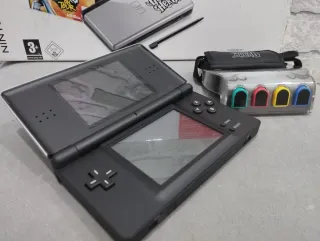 Nintendo DS Lite Guitar Hero Edición Limitada