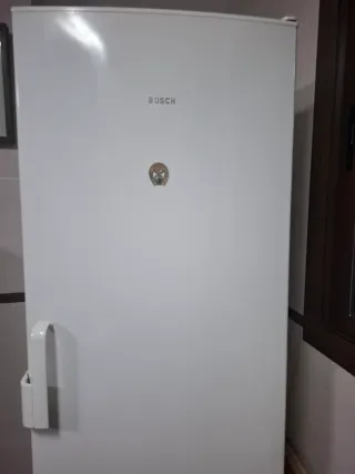 Congelador vertical Bosch Blanco