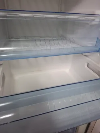 Congelador vertical Bosch Blanco