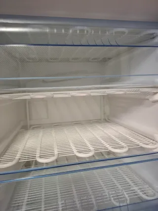 Congelador vertical Bosch Blanco