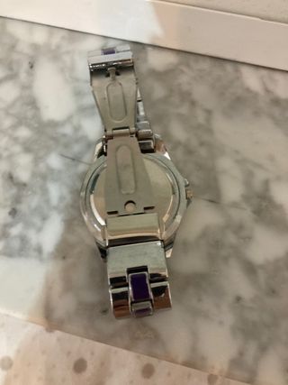Reloj Morado y Plateado
