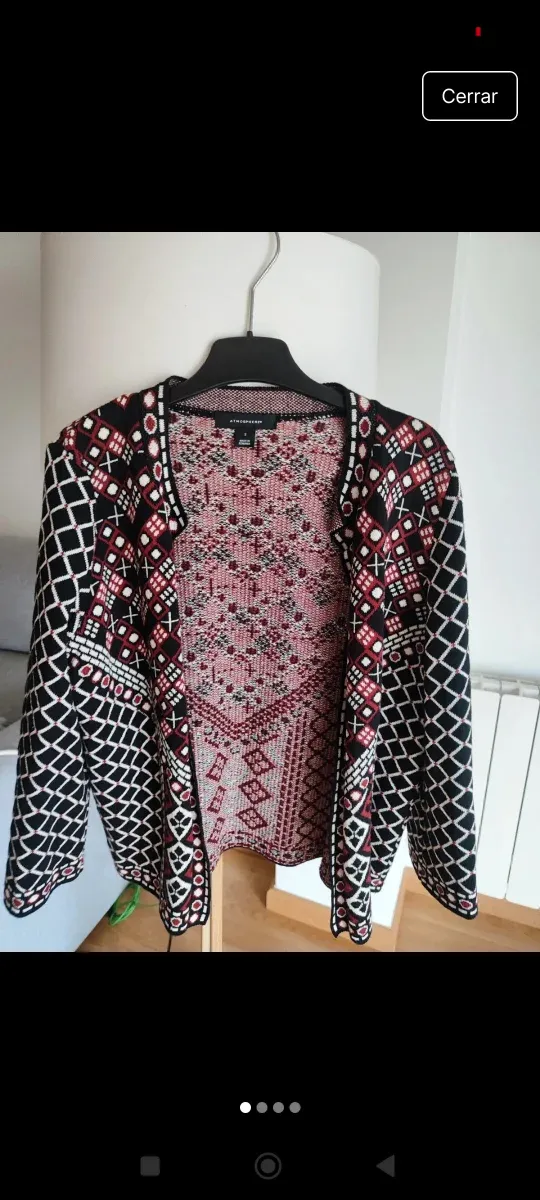 Chaqueta tejida con estampado étnico