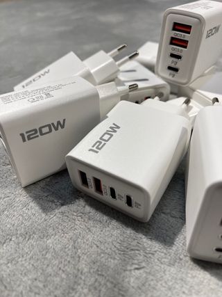 Caricatore 120W 4 uscite