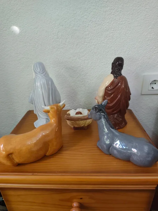 Nacimiento de porcelana