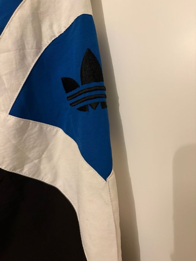 Chaqueta Adidas Negra y Azul Talla XL