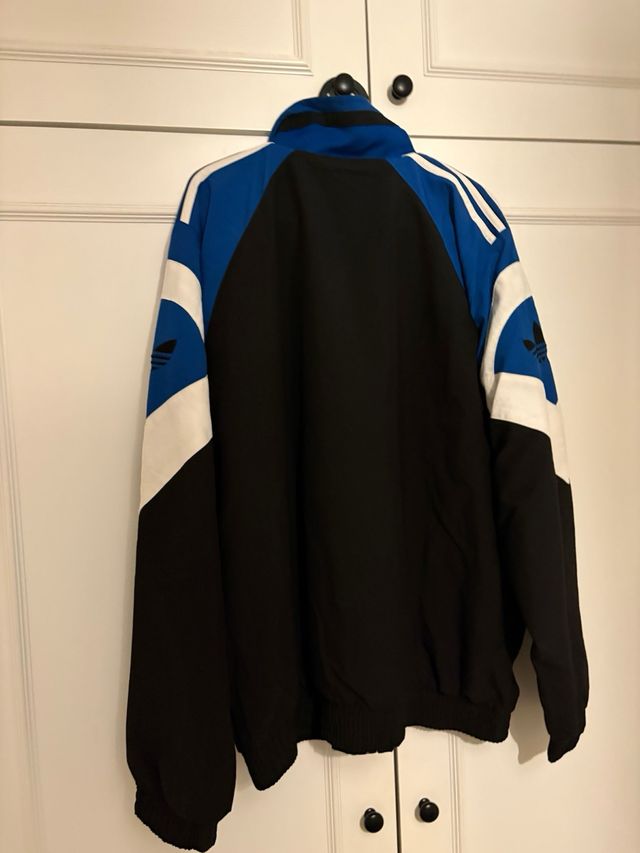Chaqueta Adidas Negra y Azul Talla XL