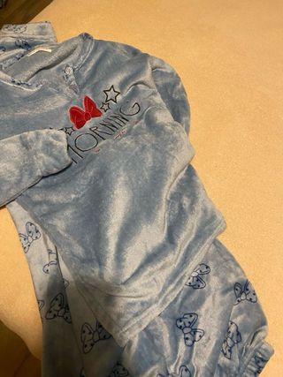 Pijama pelo azul lazos