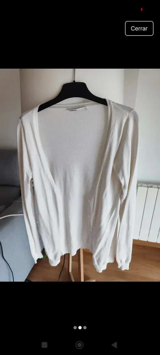 Chaqueta blanca de punto