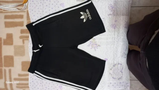Pantaloncini corti Adidas ragazzo taglia S