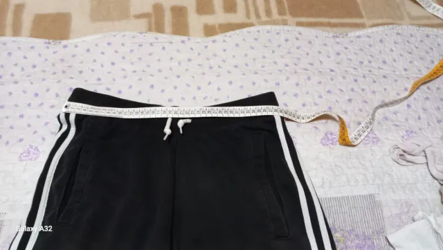 Pantaloncini corti Adidas ragazzo taglia S