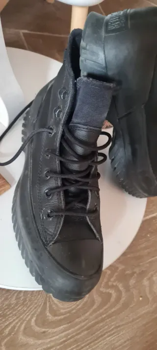 Botas Converse de Piel Negras