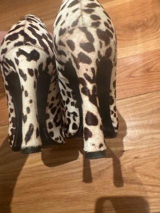 Zapatos de tacón Mango estampado animal