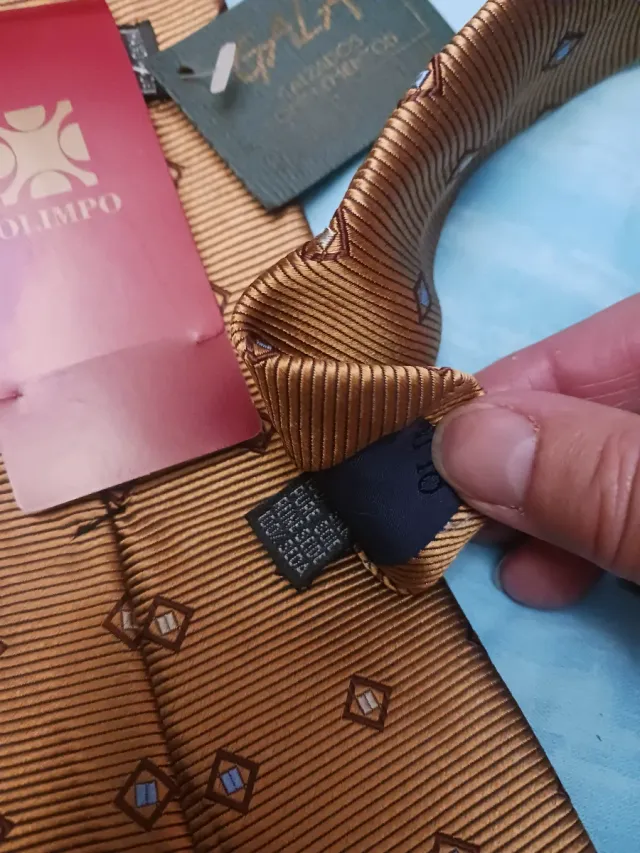 Corbata Olimpo Seda Nueva Con Etiquetas