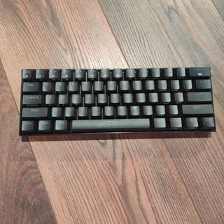Teclado y ratón inalámbricos negros