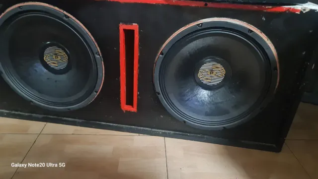 Altavoces profesionales