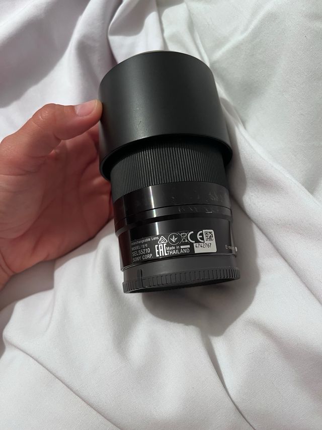Objetivo Sony 55-210mm OSS