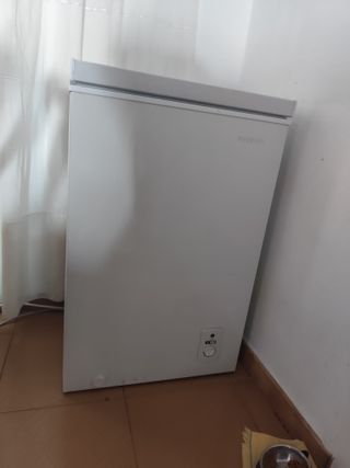 Mini congelatore bianco