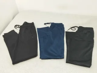 Lote 3 pantalones chándal niño/hombre Talla S