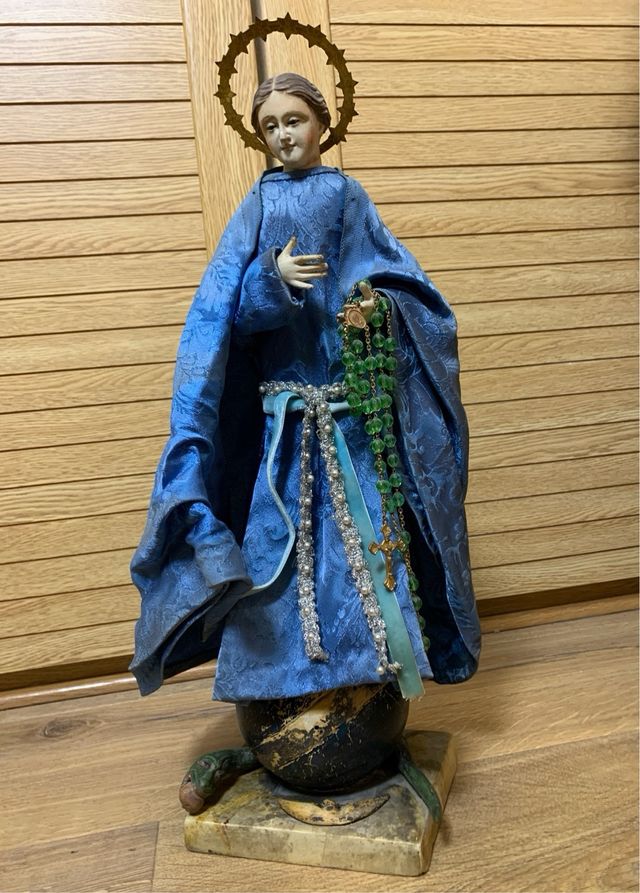 Antigua Virgen cap i pota