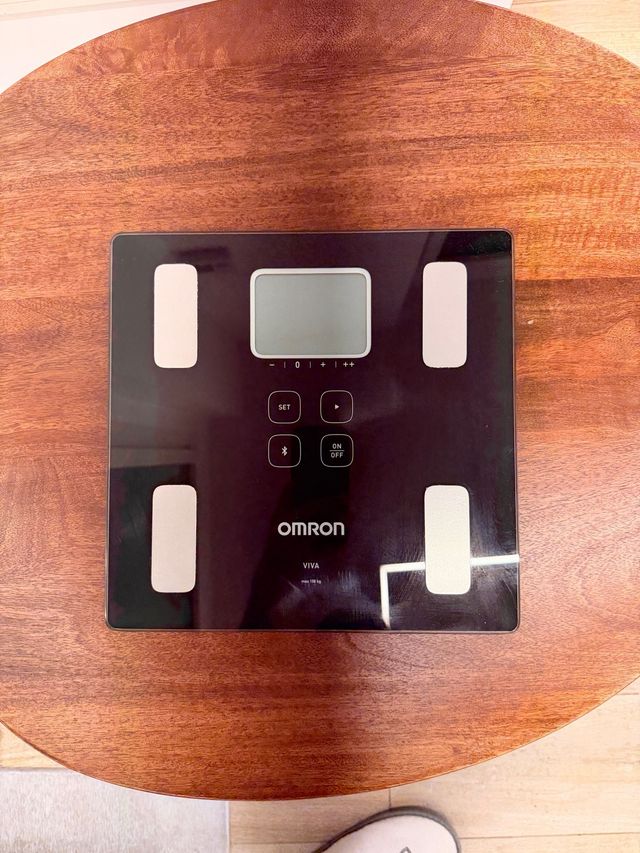 Báscula digital Omron VIVA