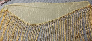 Mantoncillo Flamenco Flecos Beige Amarillo